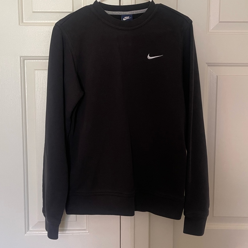 Nike sweatshirt
